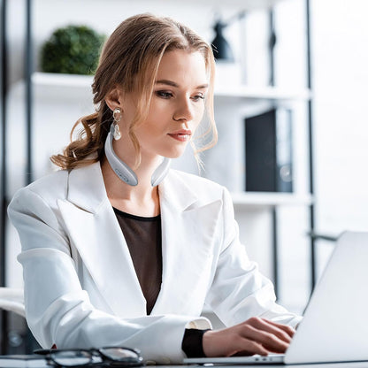 Masajeador de Cuello Eléctrico Inteligente con Calor para Alivio del Dolor